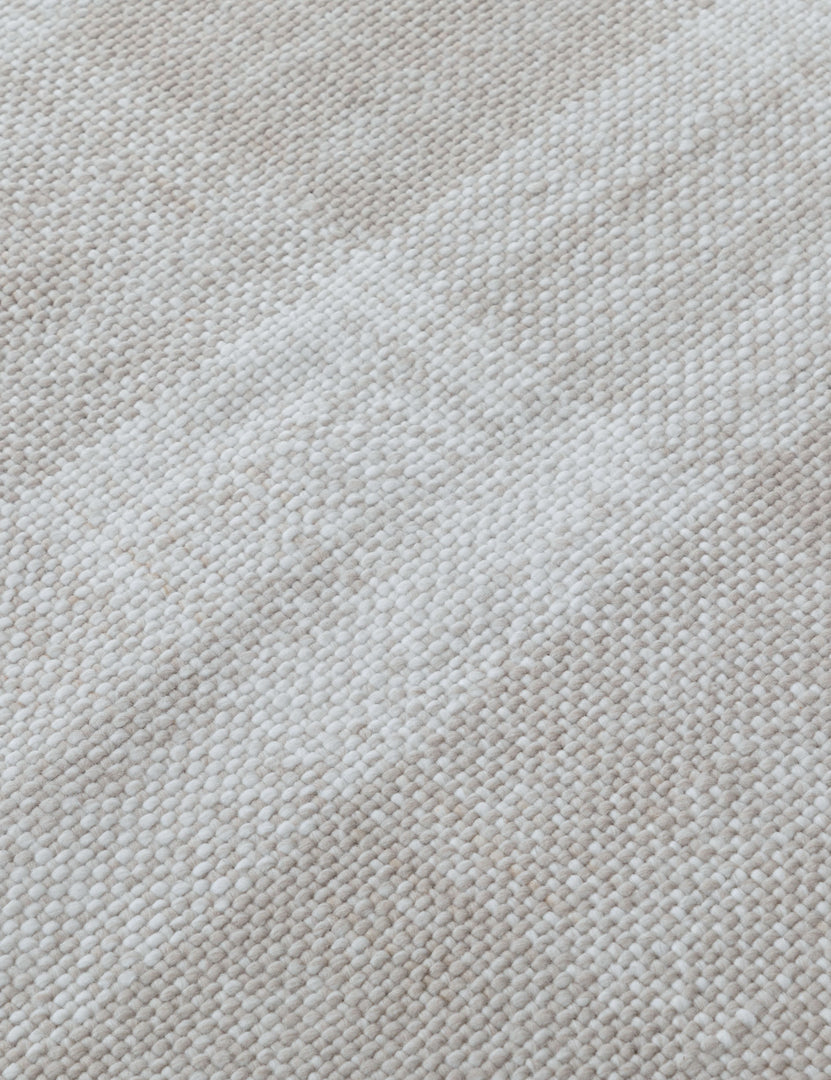 #color::neutral #size::2--x-3- #size::2-3--x-8--runner #size::3--x-5- #size::5--x-7-6- #size::7-6--x-9-6- #size::8-9--x-11-9-