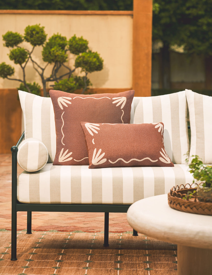 #color::rust #style::square #style::lumbar