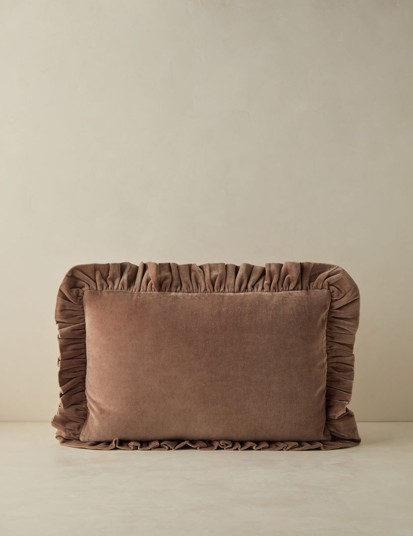 #color::dusty-pink #style::lumbar #fill type::with-feather-down-insert #fill type::pillow-cover-only 