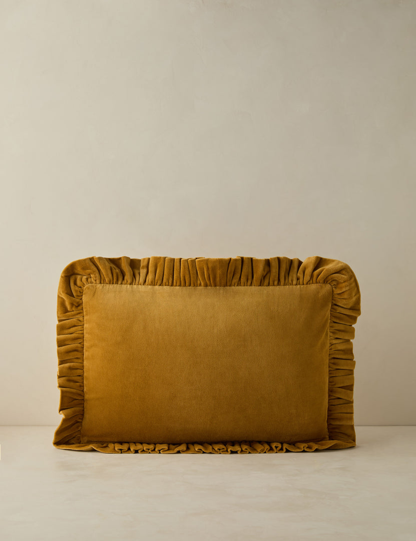#color::mustard #style::lumbar #fill type::with-feather-down-insert #fill type::pillow-cover-only 