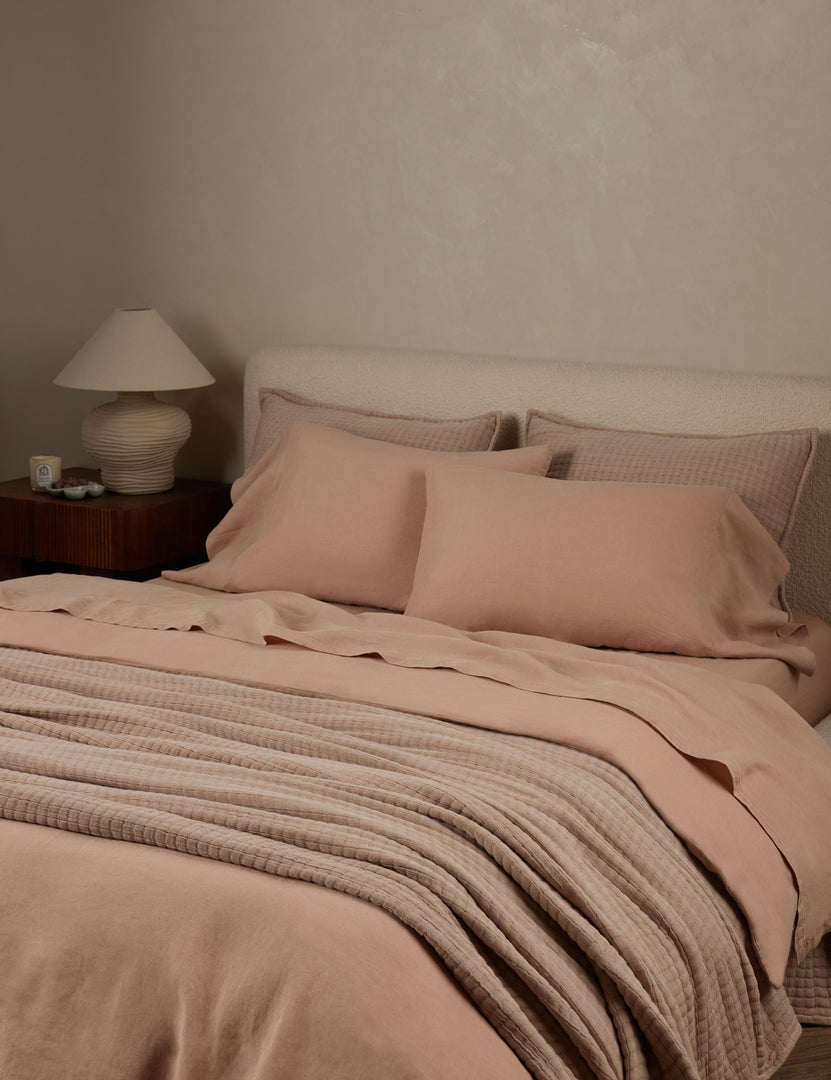 #color::blush #size::queen #size::king #size::cal-king