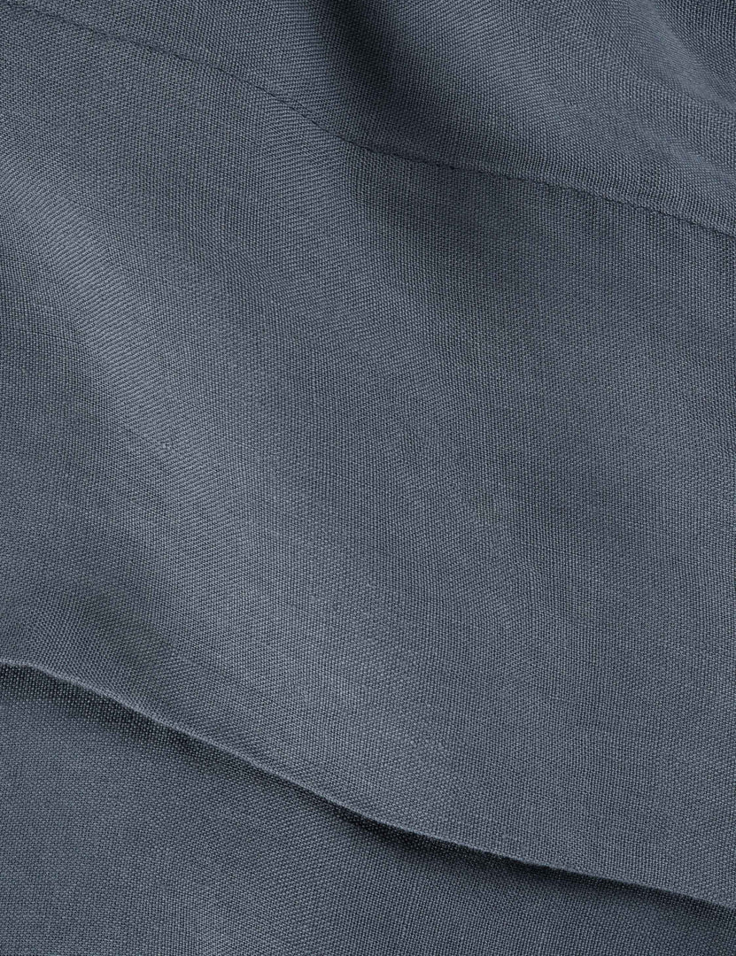 #color::dusty-blue #size::queen #size::king #size::cal-king