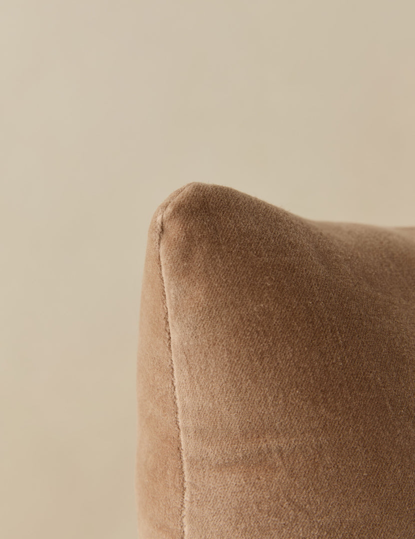 #color::dusty-pink  #style::square