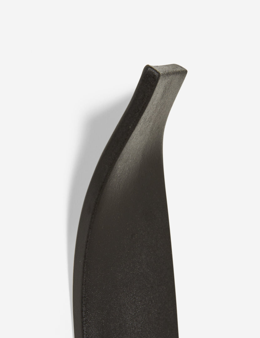 #color::black #style::left