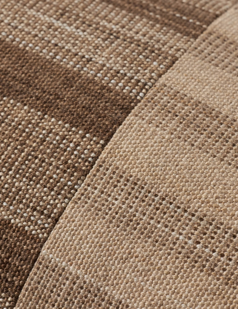 #color::brown-and-multi #size::13--x-35- #insert::down #insert::polyester