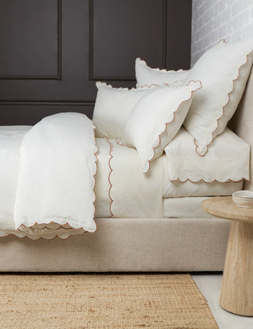 #color::cream-and-terracotta #size::standard #size::king #size::euro