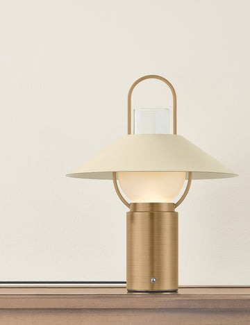 #color::patina-brass