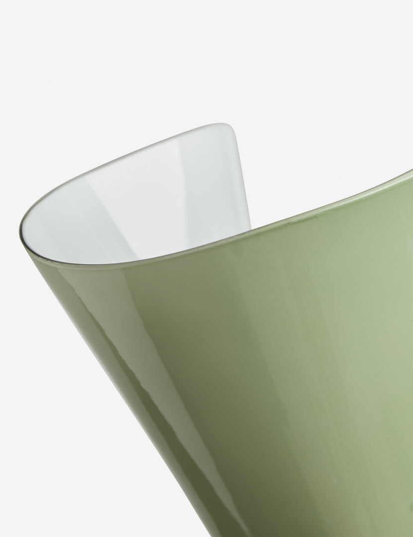 #color::green #size::15-dia