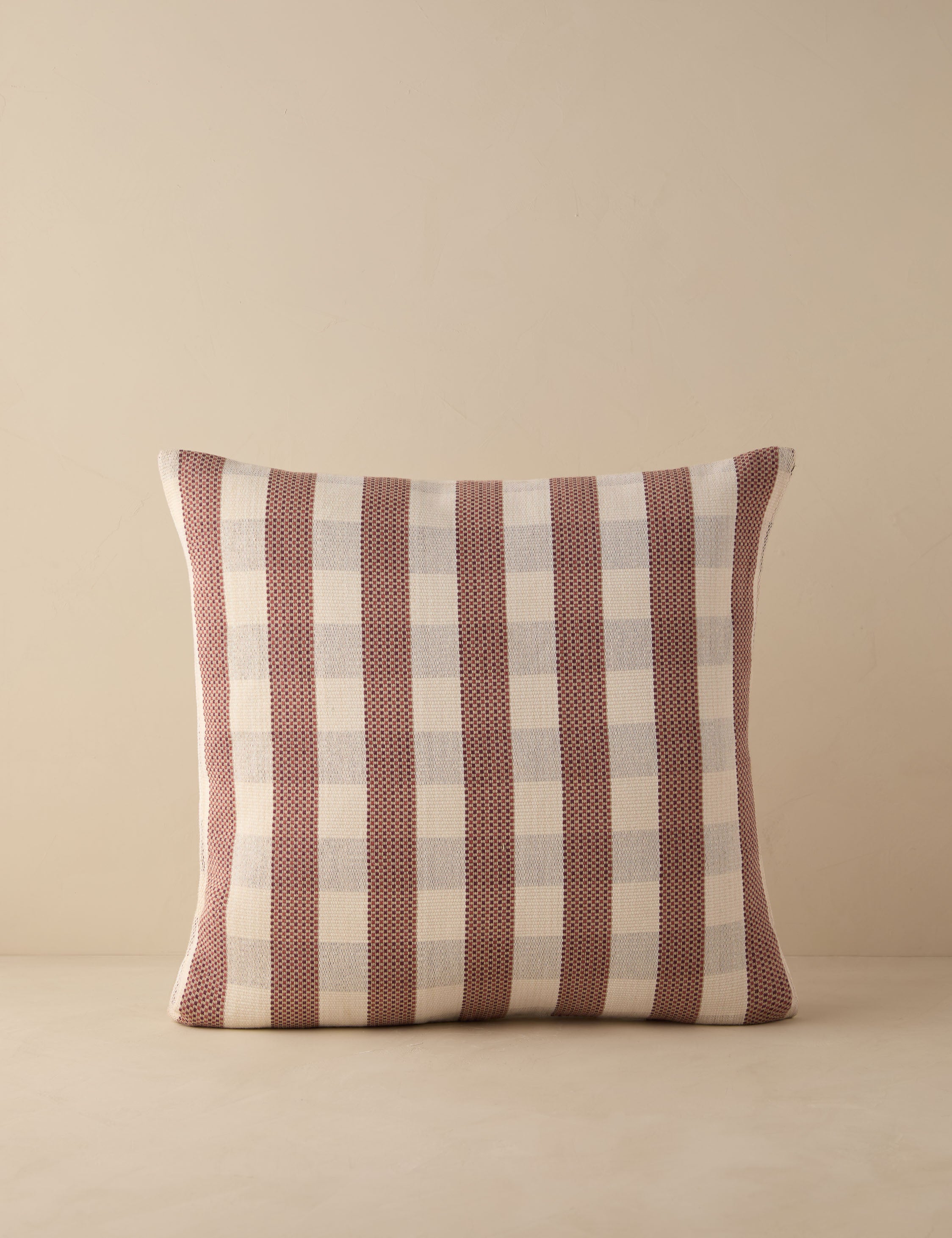 #color::berry #style::square