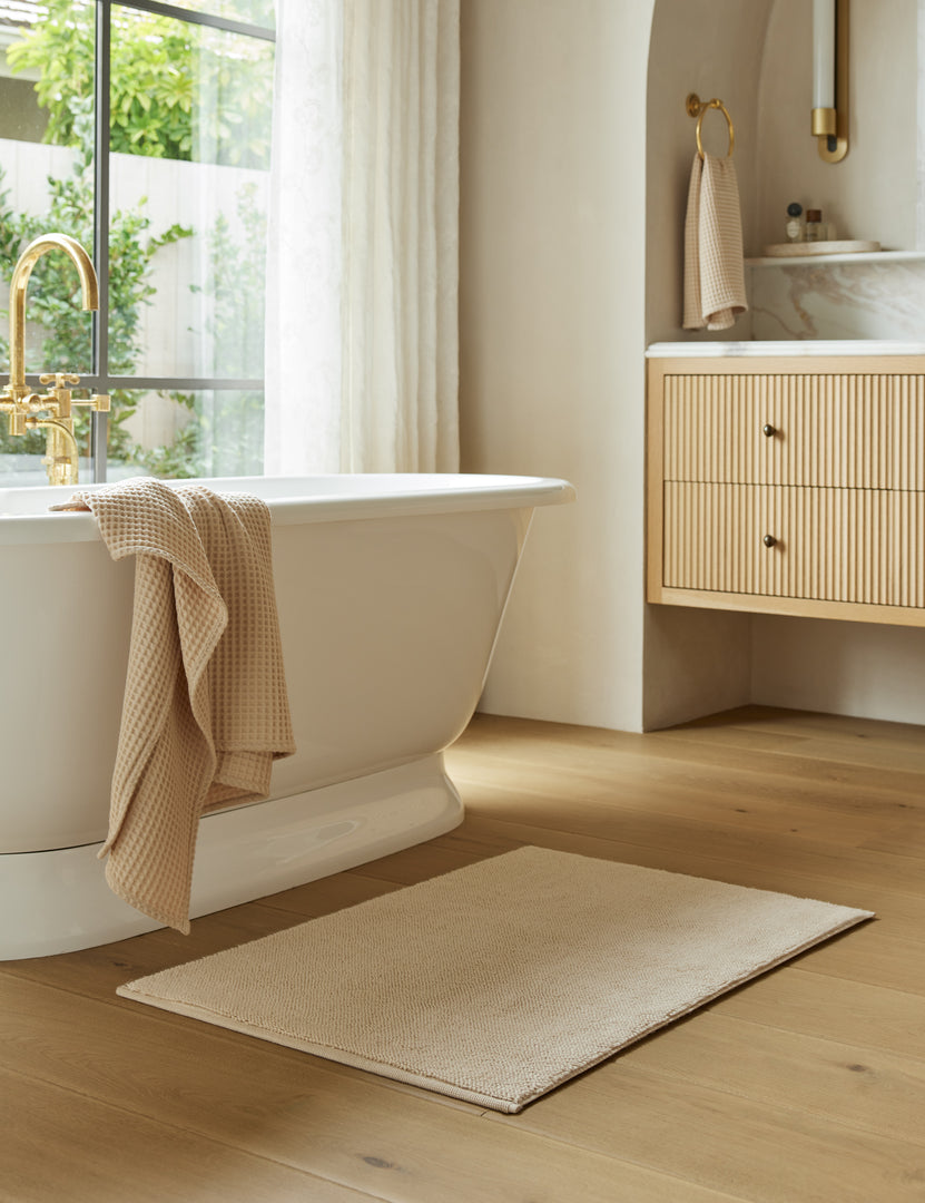 #color::sand #style::bath-towel