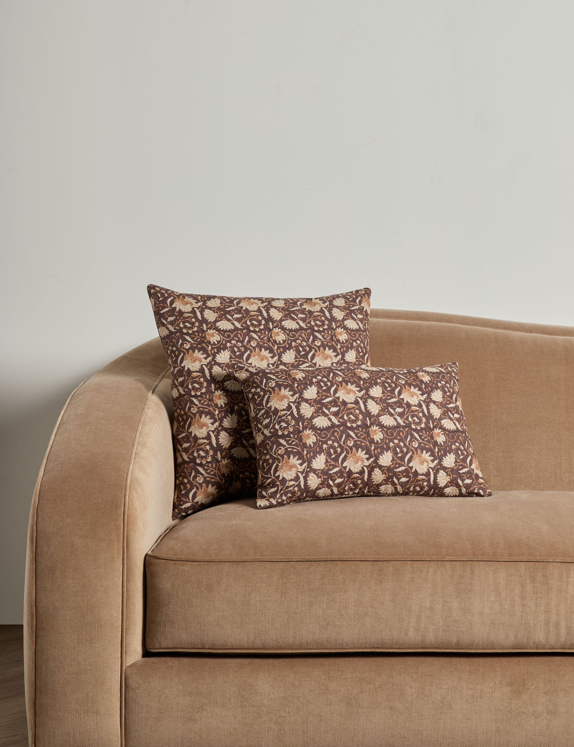 #style::square #style::lumbar