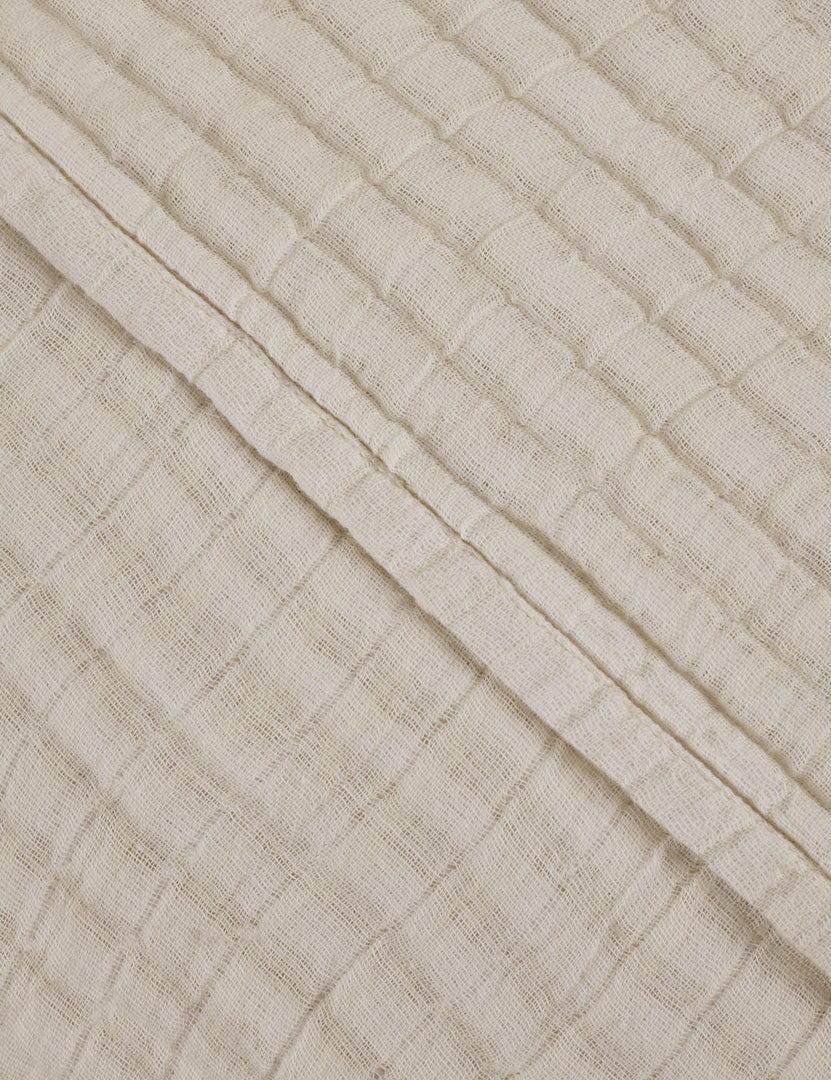 #color::white #size::full-queen #size::king-cal-king