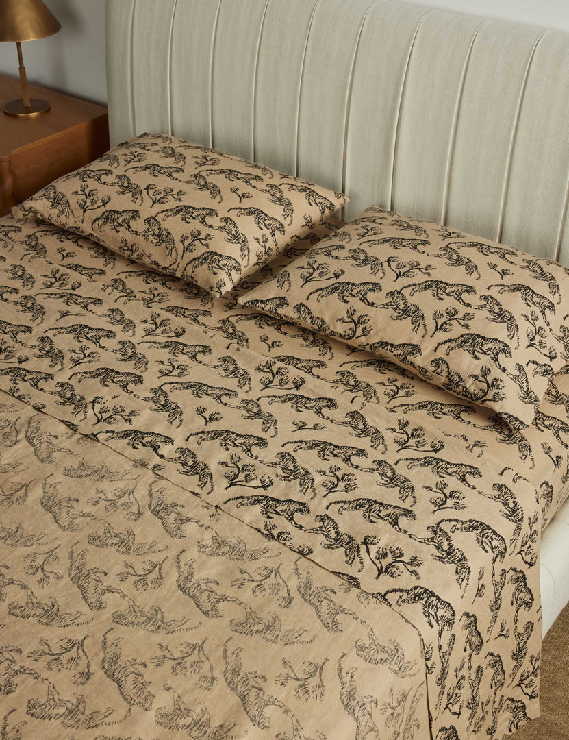 #size::queen #size::cal-king #size::king