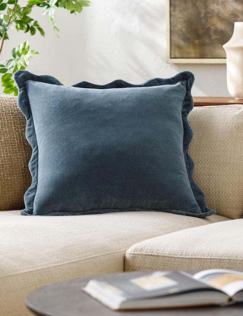 #color::dark-blue #size::18--x-18- #size::20--x-20- #size::22--x-22- #insert::down #insert::polyester