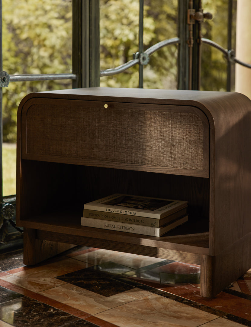 #color::smoked-oak