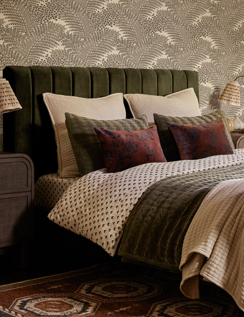 #color::merlot-and-gold #size::full-queen #size::king-cal-king #type::duvet-cover #type::duvet-set