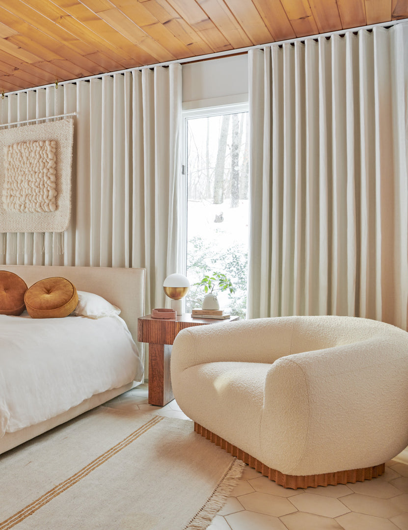 #color::ivory-boucle