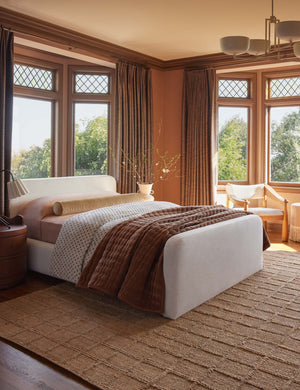 Nabiha Bed With Footboard : Talc Linen / Twin