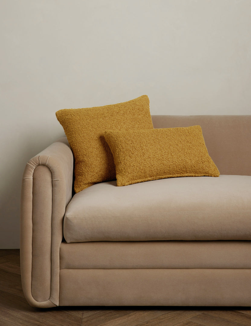 #color::mustard #style::lumbar