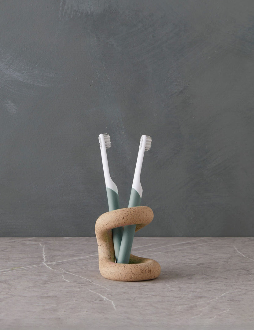 Ood Toothbrush Holder by SIN