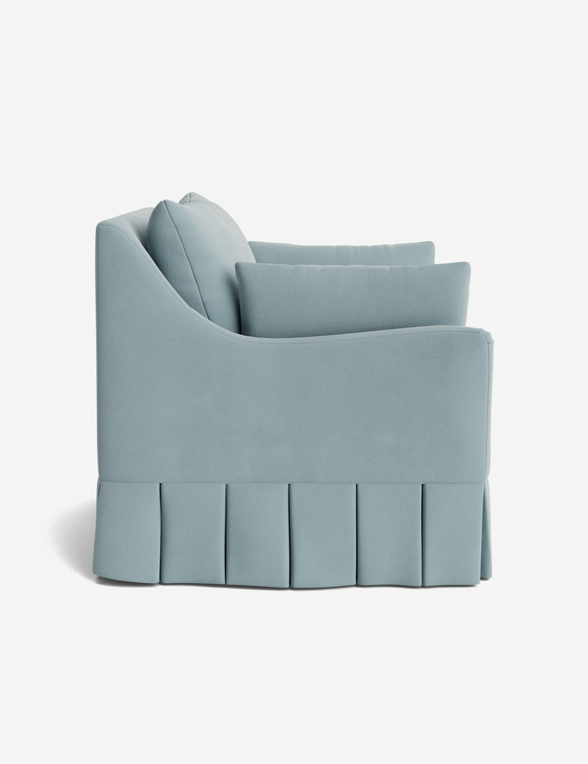 #color::sky-blue-classic-velvet