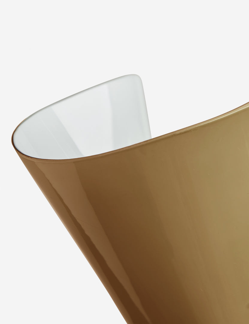 #color::goldenrod #size::15-dia