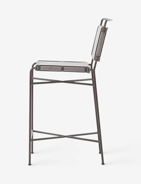 #color::gray #size::counter