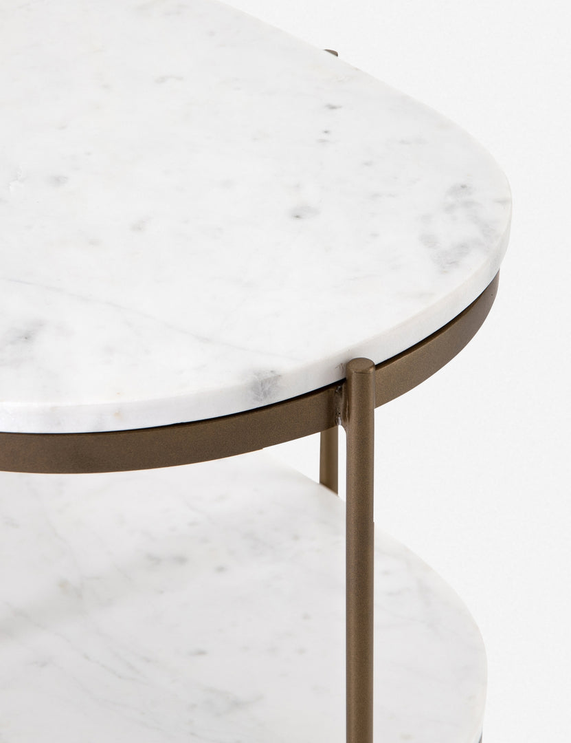 #color::white-marble