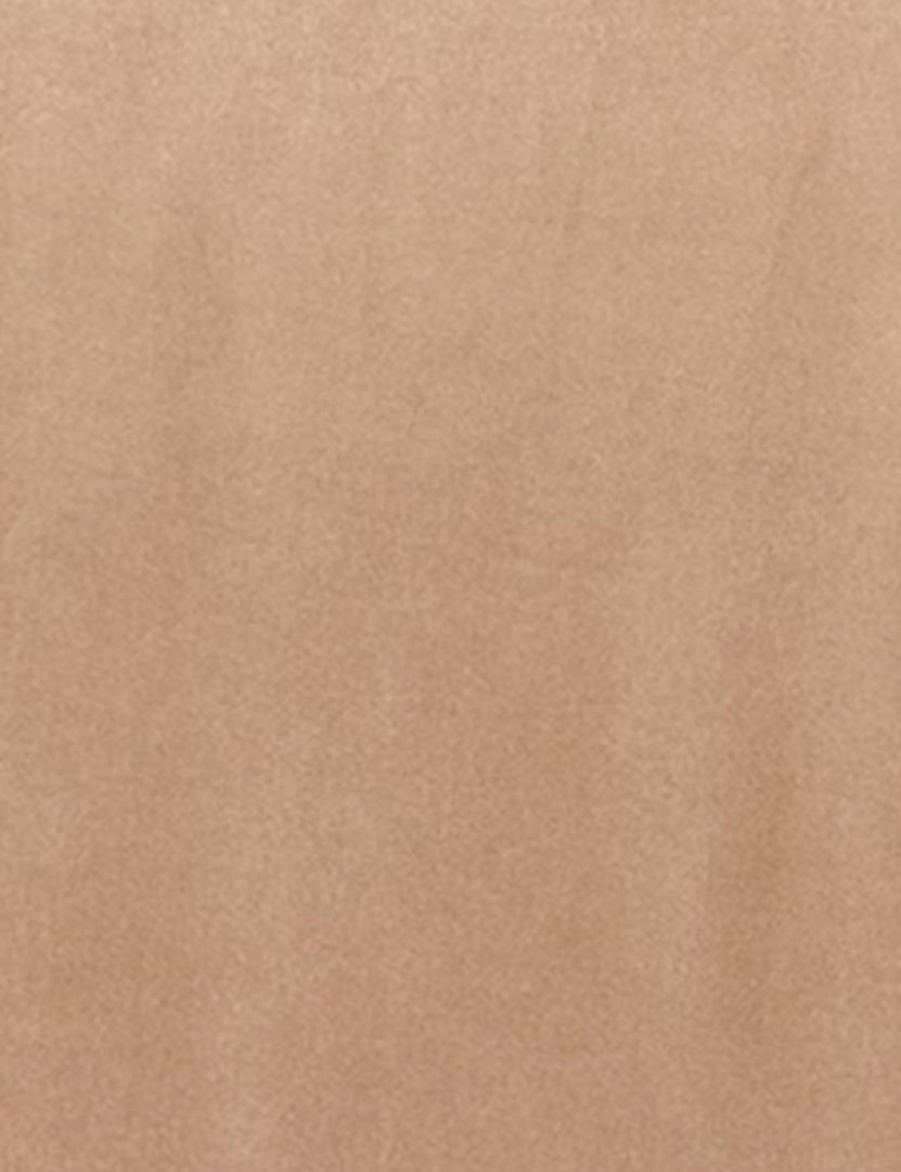 #color::camel-velvet