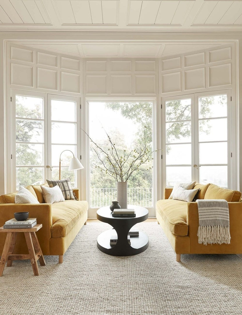 #color::cream #size::square