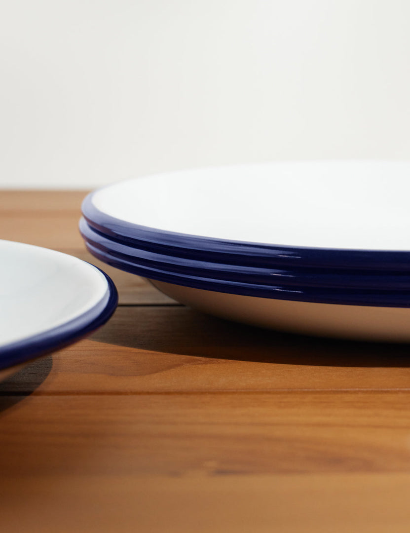 #color::blue-rim | Close-up of the blue rim on the Enamelware Dinner Plate (Set of 4) by Crow Canyon