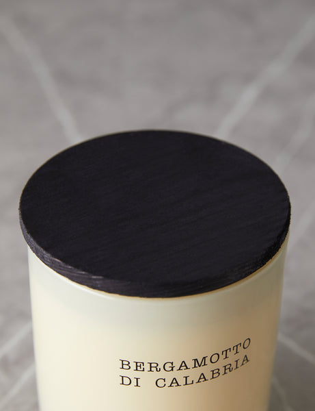 #color::cream #style::single-wick #scent::bergamotto-di-calabria