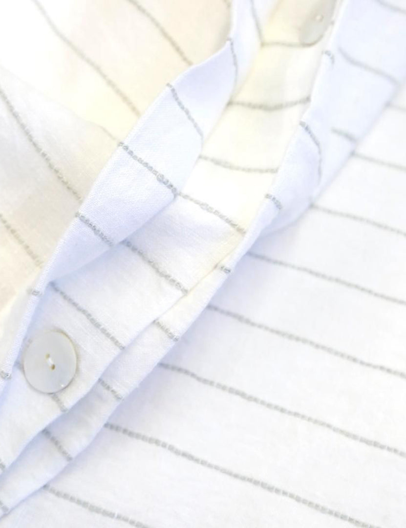 #color::white-and-ocean #size::king #size::queen | Close-up of the Blake white and ocean linen duvet by pom pom at Home