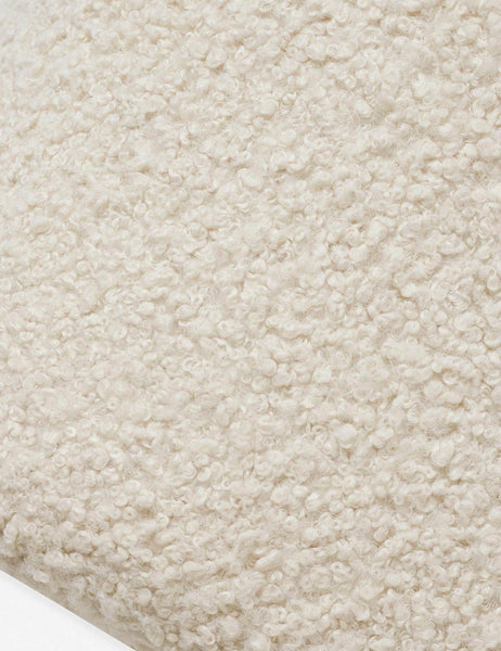 #size::queen #size::king #color::boucle-cream #size::cal-king | Boucle Cream fabric